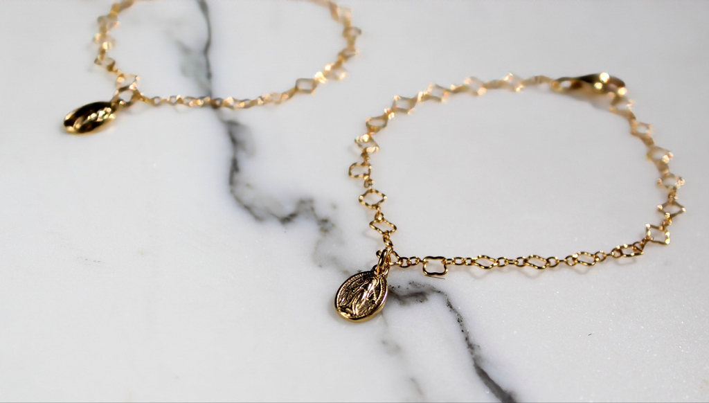 Miraculous Medal Floral Bracelet Set – Mommy & Me Catholic Jewelry | Mother Daughter Faith Gift