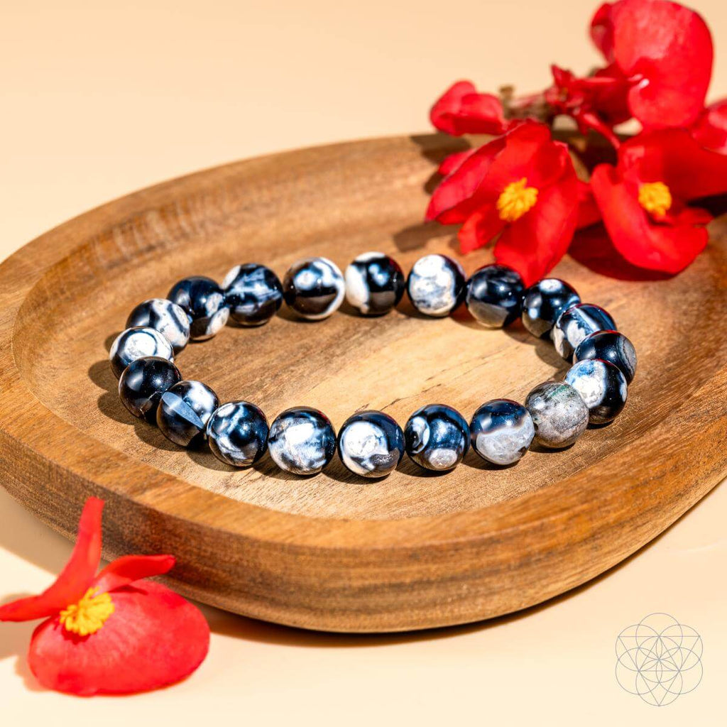 Orca Agate Bracelet – Natural Black & White Stone Beaded Bracelet | Stretch Gemstone Jewelry