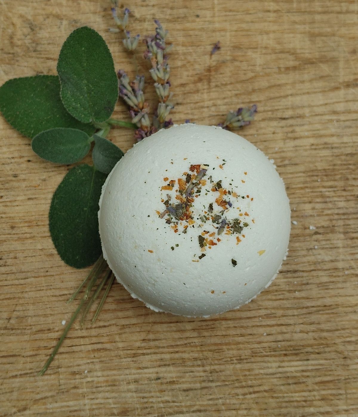 "Good Spirits" Bath Bomb