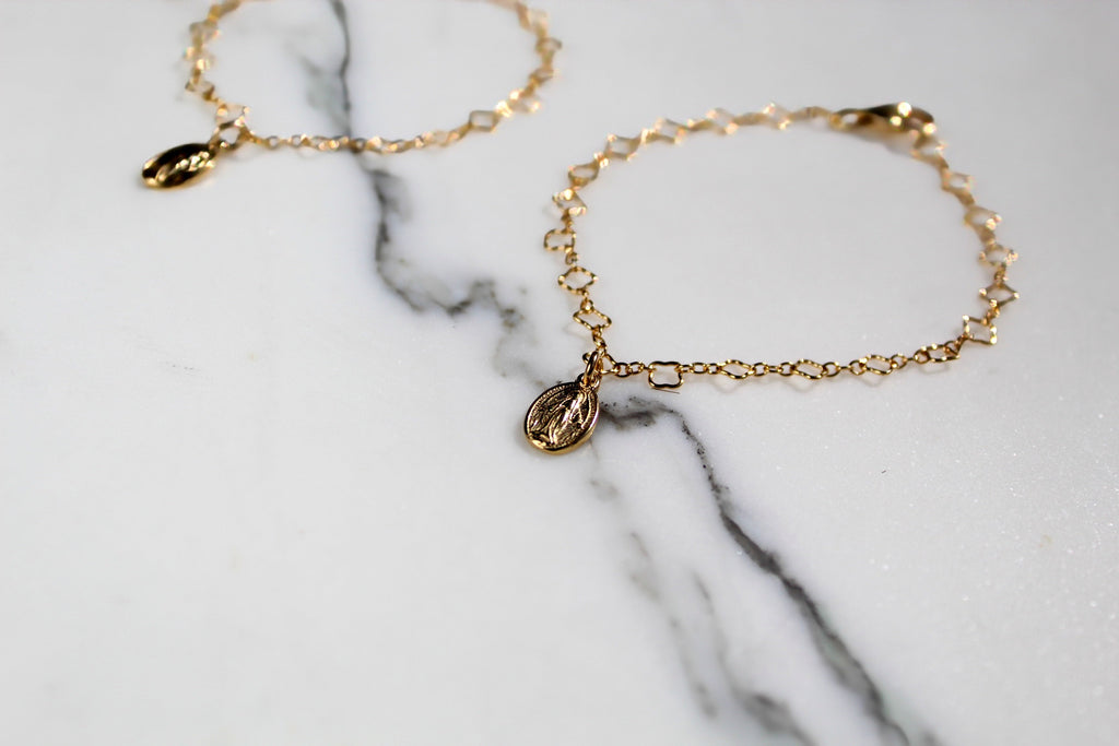 Miraculous Medal Floral Bracelet Set – Mommy & Me Catholic Jewelry | Mother Daughter Faith Gift